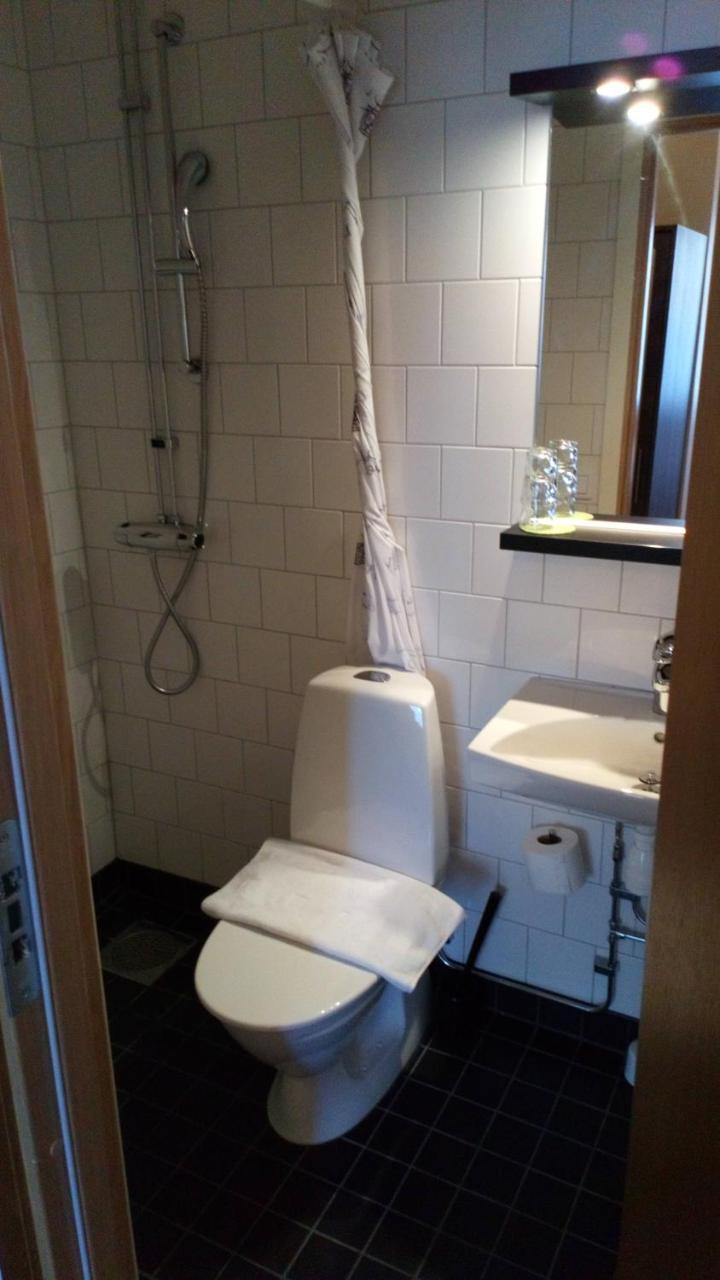 Spis Hotell Naran Luleå Екстериор снимка
